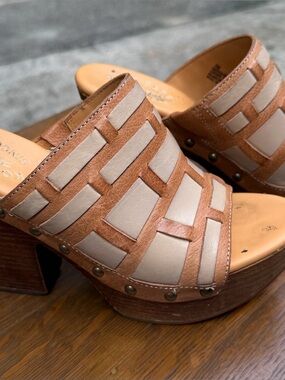 Kork-Ease Charissa 7M Woven leather platform